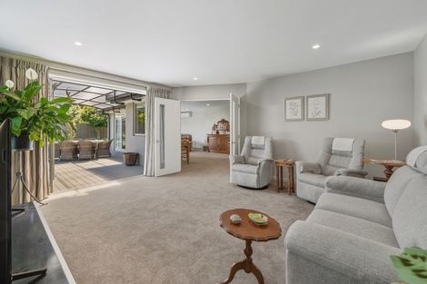 Photo of property in 28 Chesterfield Place, Rangiora, 7400