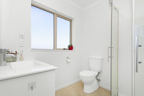 Photo of property in 60 Mauldeth Terrace, Churton Park, Wellington, 6037
