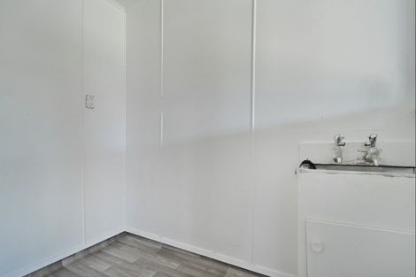 Photo of property in 301 Ruru Place, Camberley, Hastings, 4120