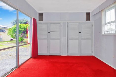 Photo of property in 2 Hillary Street, Foxton, 4814