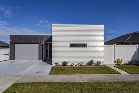 Photo of property in 7 Rahme Crescent, Kaiapoi, 7630