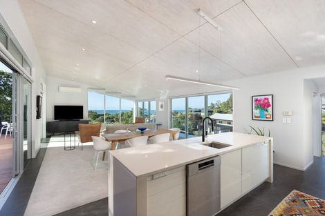 Photo of property in 20 Kotare Place, Kaiteriteri, Motueka, 7197