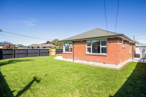 Photo of property in 1/5a Rossiter Avenue, Redwood, Christchurch, 8051
