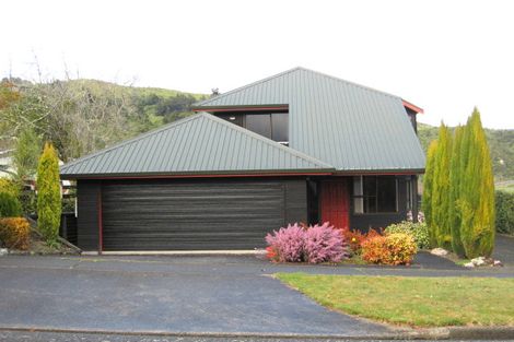 Photo of property in 7 Kenrigg Road East, Kinloch, Taupo, 3377