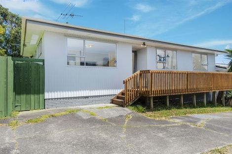 Photo of property in 1/15 Seabar Place, Glen Eden, Auckland, 0602