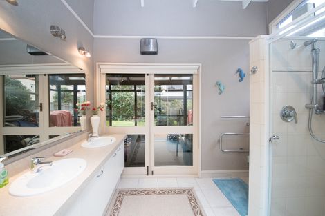 Photo of property in 40 Epsom Road, Hokowhitu, Palmerston North, 4410
