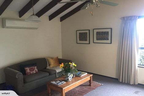 Photo of property in 12 Harkness Place, Avonhead, Christchurch, 8042