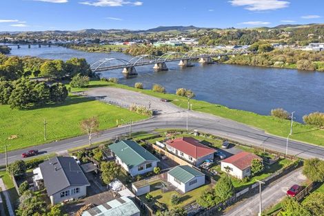 Photo of property in 24 Riverview Road, Huntly, 3700