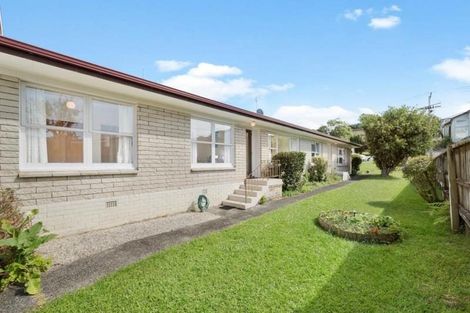 Photo of property in 2/18 Wolsley Avenue, Milford, Auckland, 0620