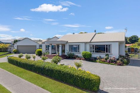 Photo of property in 2 Vaucluse Drive, Nukuhau, Taupo, 3330