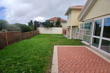 Photo of property in 16 Imran Terrace, Khandallah, Wellington, 6035