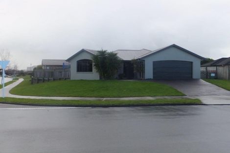 Photo of property in 83 Saint James Drive, Huntington, Hamilton, 3210