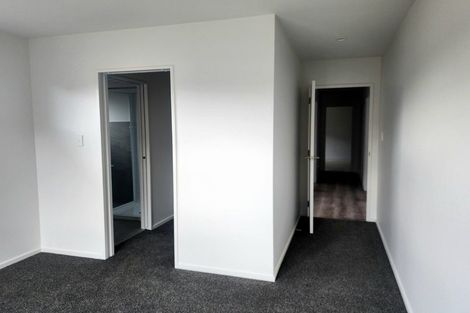 Photo of property in 2 Ellmers Street, Woodend, 7610