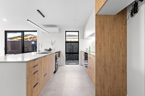 Photo of property in 71 Brightwater Terrace, Terrace End, Palmerston North, 4410