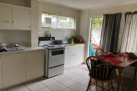 Photo of property in 35 Birch Street, Hilltop, Taupo, 3330