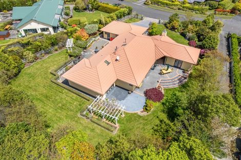 Photo of property in 9 Marua Palm Grove, Timberlea, Upper Hutt, 5018