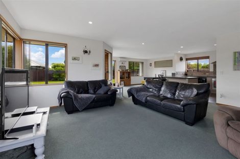 Photo of property in 16 Golding Avenue, Rangiora, 7400