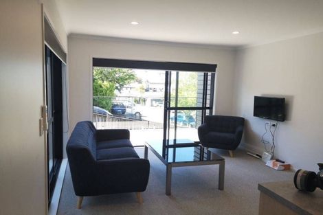 Photo of property in 2u1 Scotland Place, Hillcrest, Hamilton, 3216