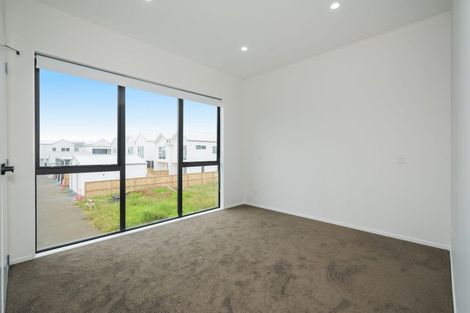 Photo of property in 33a Burberry Road, Karaka, Papakura, 2578