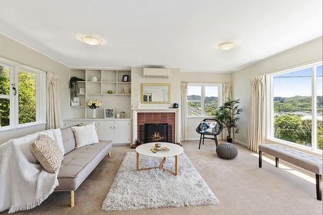 Photo of property in 21 Gipps Street, Karori, Wellington, 6012