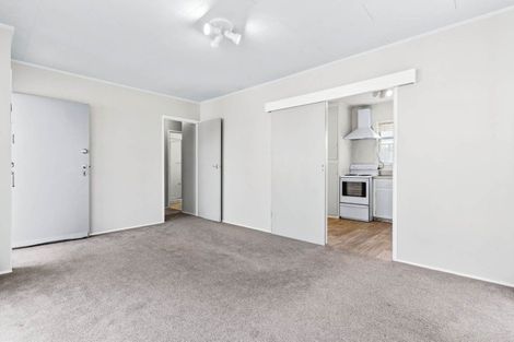 Photo of property in 2/2b Yeoman Place, Howick, Auckland, 2014