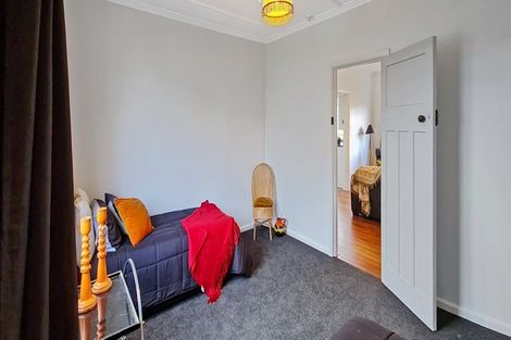 Photo of property in 23 Ross Street, Marton, 4710