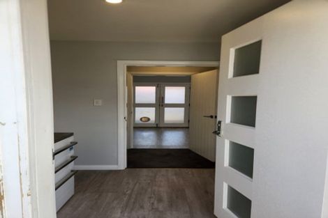 Photo of property in 16 Robertson Street, Elderslea, Upper Hutt, 5018