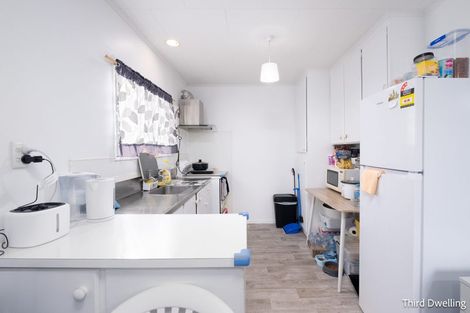 Photo of property in 486 Don Buck Road, Massey, Auckland, 0614
