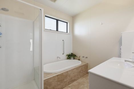 Photo of property in 14 Torquay Street, Abbotsford, Dunedin, 9018