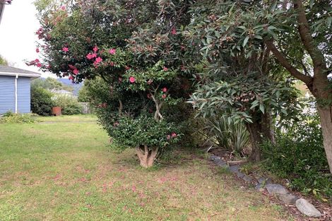 Photo of property in 2 Kim Street, Wainuiomata, Lower Hutt, 5014