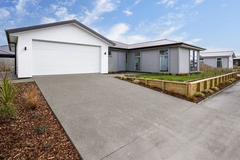 Photo of property in 12 Mackinnon Street, Marshland, 8083