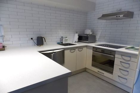 Photo of property in 83l Hill Street, Thorndon, Wellington, 6011