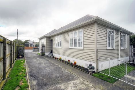 Photo of property in 123 Cole Street, Masterton, 5810