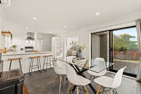 Photo of property in 404 Bower Avenue, Parklands, Christchurch, 8083