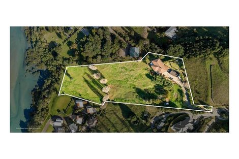 Photo of property in 26 Manuka Drive, Whangamata, 3691