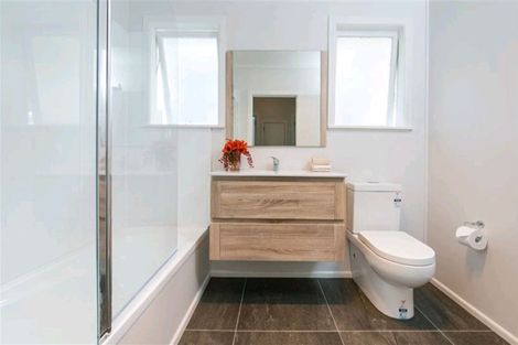 Photo of property in 40d Tomo Street, New Lynn, Auckland, 0600