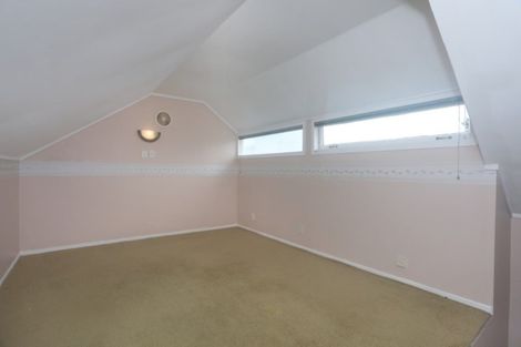 Photo of property in 10 Shelton Place, Marton, 4710