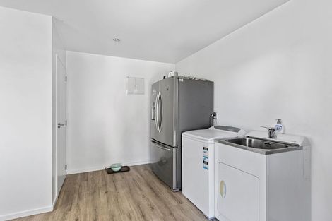 Photo of property in 36 Bridge Street, Coalgate, 7673