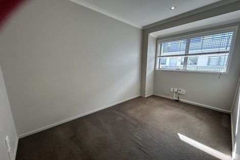 Photo of property in 277 Maunganui Road, Mount Maunganui, 3116