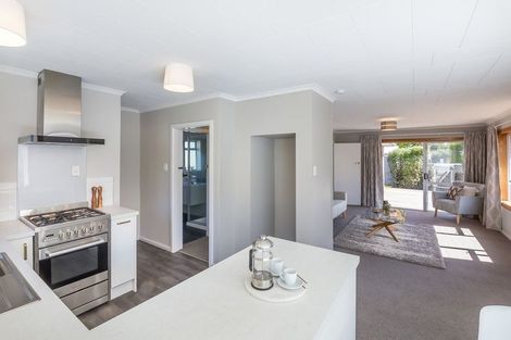 Photo of property in 304 Withells Road, Avonhead, Christchurch, 8042