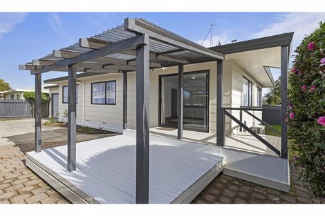 Photo of property in 22 Lloyd Drive, Nawton, Hamilton, 3200