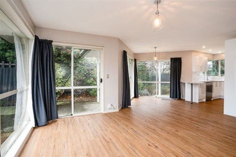 Photo of property in 3 Sealy Place, Bryndwr, Christchurch, 8053