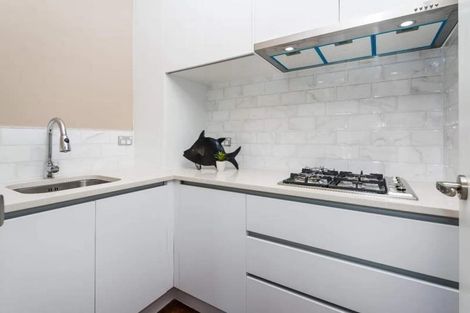 Photo of property in 5 Kahu Close, Orewa, 0931