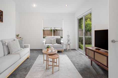 Photo of property in 51 Croziers Road, St Albans, Christchurch, 8052