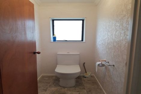 Photo of property in 28a Tukapa Street, Westown, New Plymouth, 4310