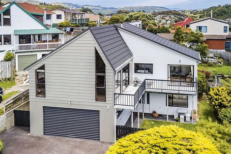 Photo of property in 22 Mercury Way, Whitby, Porirua, 5024