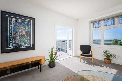 Photo of property in 11 Ferrymead Terrace, Ferrymead, Christchurch, 8081