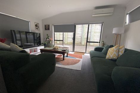 Photo of property in 6b Claverton Grove, Churton Park, Wellington, 6037