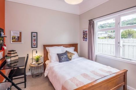Photo of property in 47 Derwent Street, Island Bay, Wellington, 6023