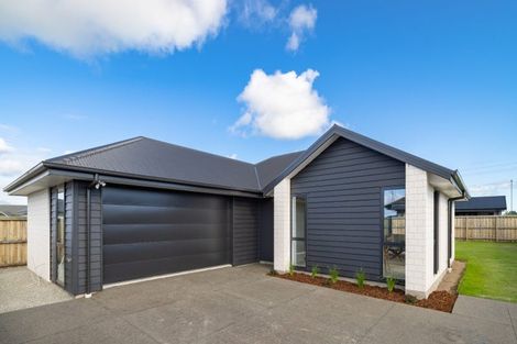 Photo of property in 9 Alex Place, Rolleston, 7614